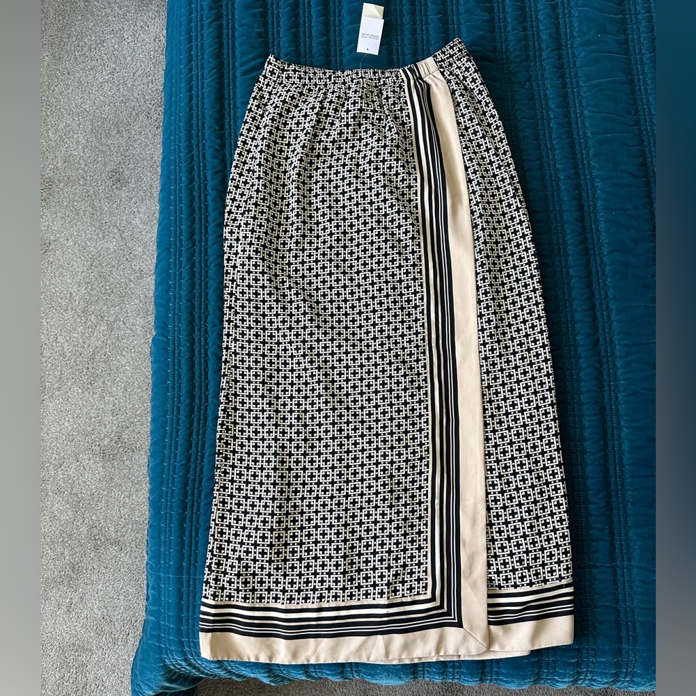 Abercrombie - Maxi Skirt - NWT